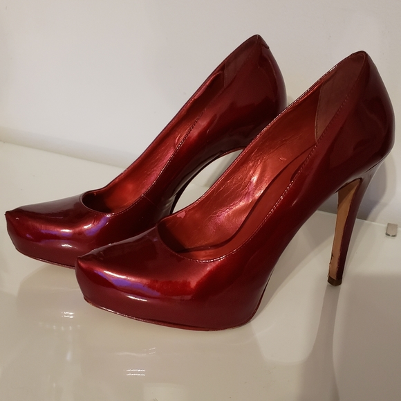 Aldo Patent Leather Candy Apple Red Shark Toe High Heel Shiny Classic Women S-9 - Picture 1 of 8